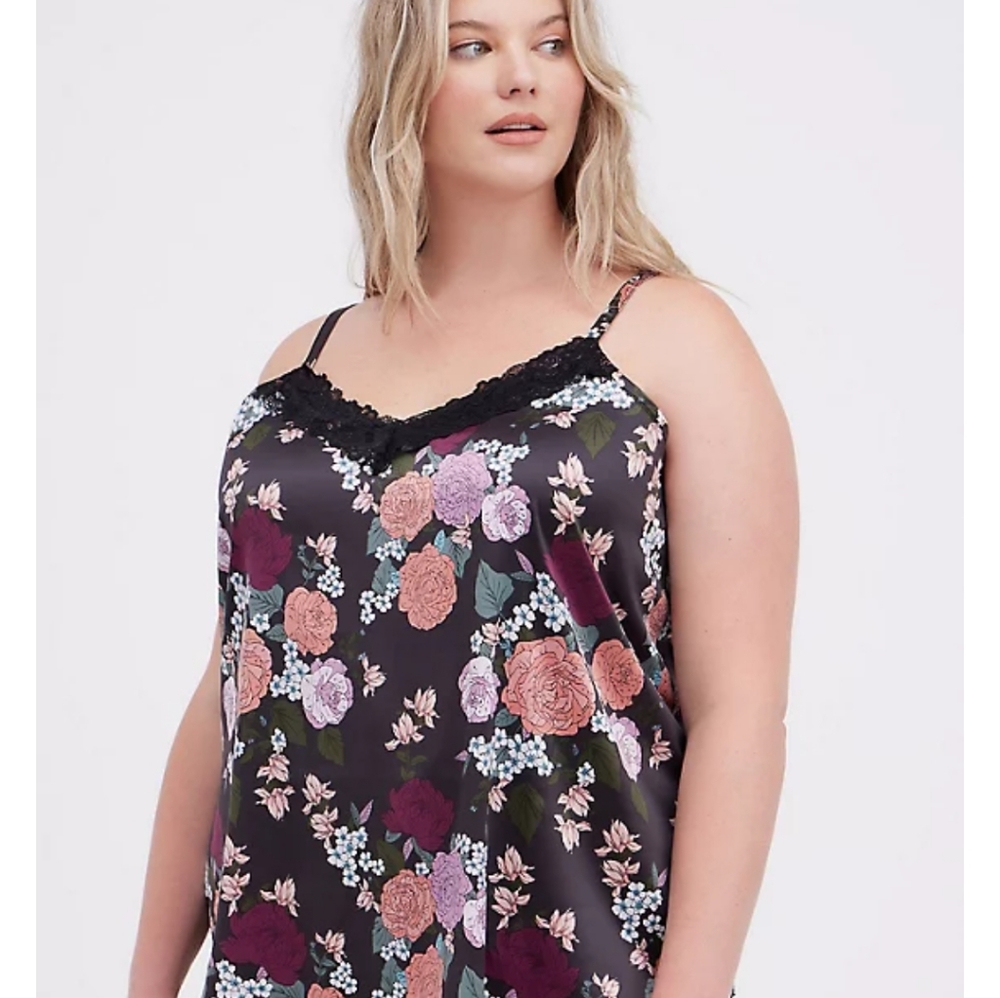 Torrid Dream Satin Lace Sleep Cami & Sleep Shorts, both size 3, NWT